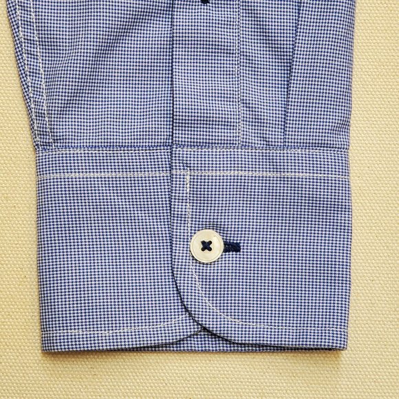 UNTUCKit Button Down M - Picture 5 of 6